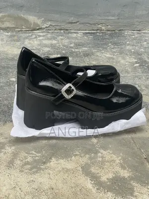 Black Chunky Platform Mary Jane Shoes Size 42 – Brand New