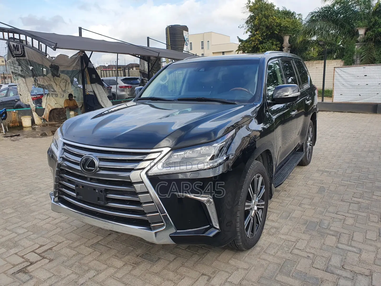 Lexus LX 2019 Black
