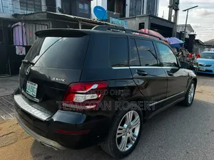 Mercedes-Benz GLK-Class 350 2014 Black