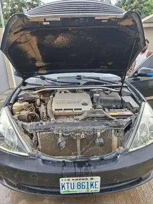 Lexus ES 330 2005 Blue