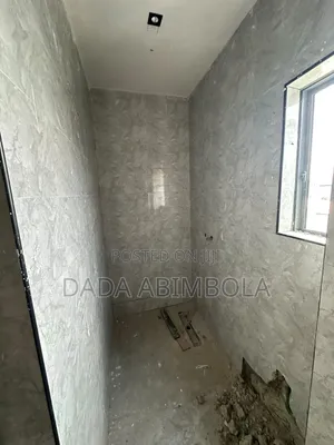 3bdrm Maisonette in Ikate for rent