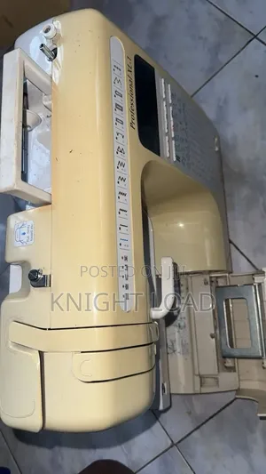 Singer XL Professional Computerised Sewing Machine