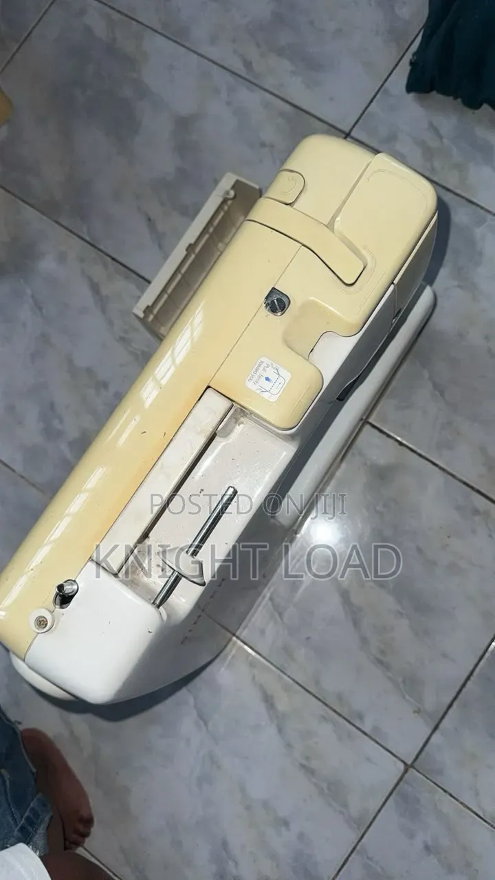 Singer XL Professional Computerised Sewing Machine