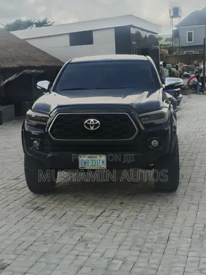 Toyota Tacoma 2012 Black