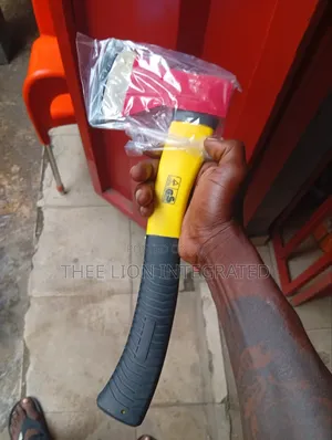 Brand New Hand Axe Hatchet With Fiberglass Handle Protective Guard