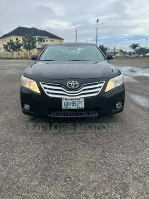 Toyota Camry 2011 Black