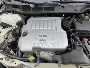 Toyota Venza V6 AWD 2010 White