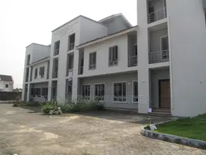 4bdrm Duplex in Abraham Adesanya Estate for rent