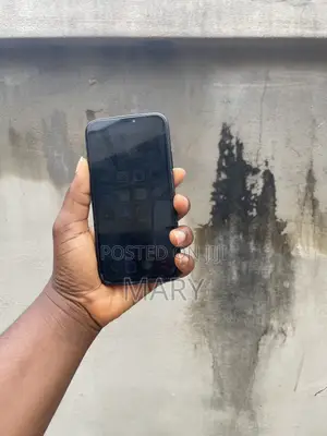 Apple iPhone XR 64 GB Black