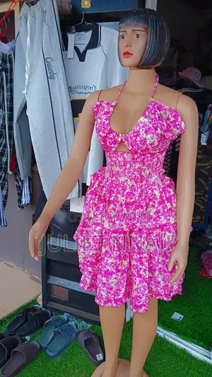 Short Gown