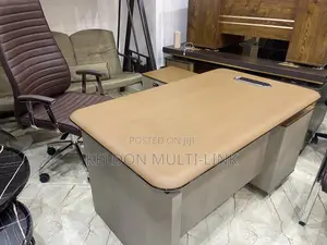 Semi Executive Table