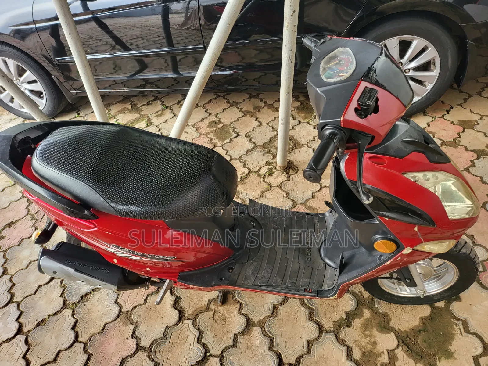 Hyosung 2012 Red