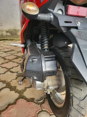 Hyosung 2012 Red
