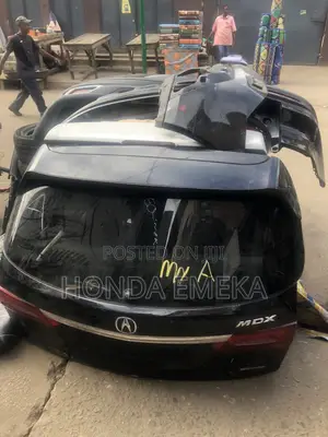 Booth Acura MDX 2015