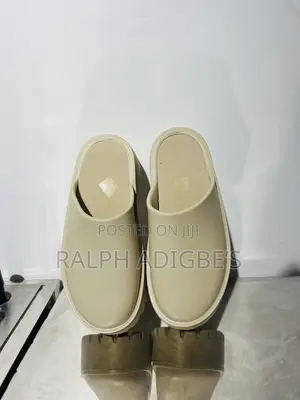 Imported Casual Slide
