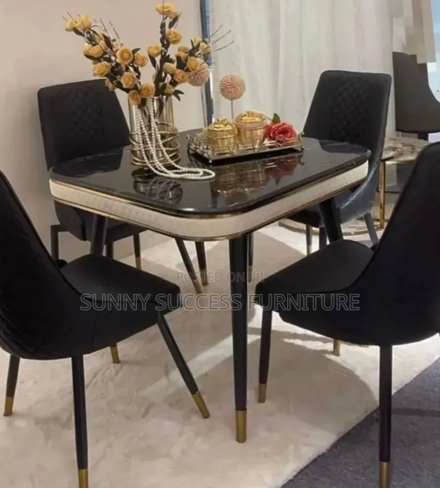 4 Seater Marble Dining Set