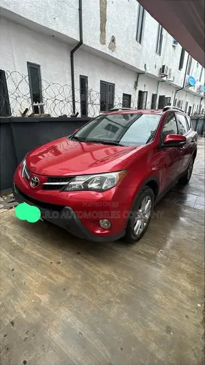 Toyota RAV4 Limited 4dr SUV AWD (2.5L 4cyl 6A) 2014 Red