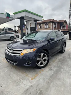 Toyota Venza XLE 4dr Wagon (2.7L 4cyl 6A) 2015 Gray