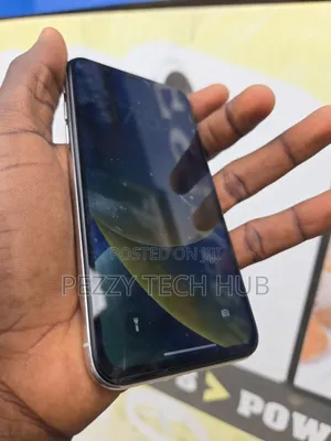 Apple iPhone X 64 GB White