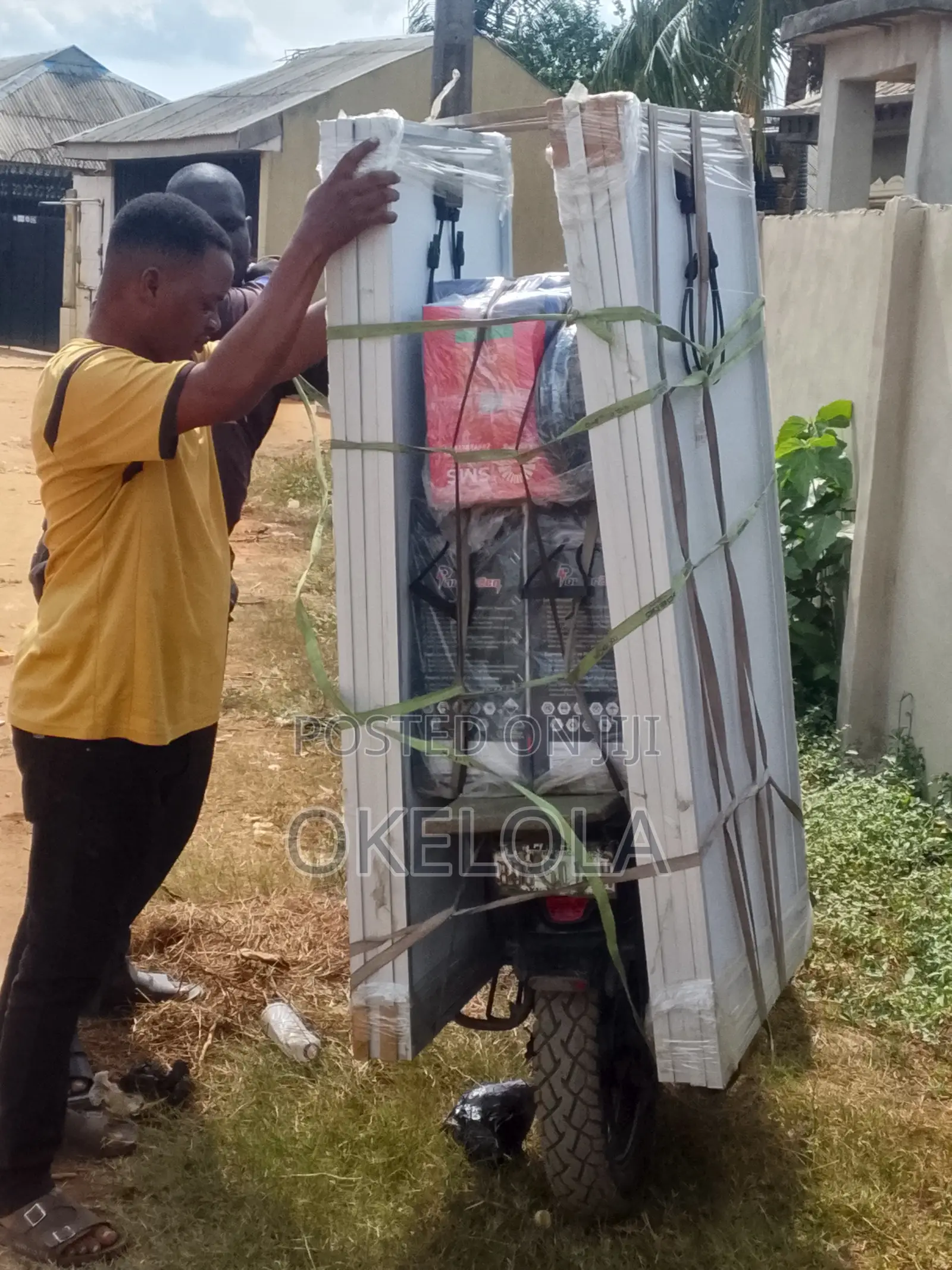 Solar Panel N Batteries for Sale