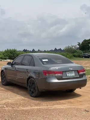 Hyundai Sonata 2008 Gray