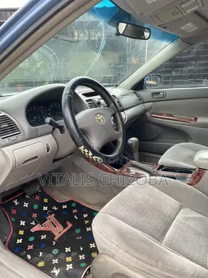 Toyota Camry 2004 Blue