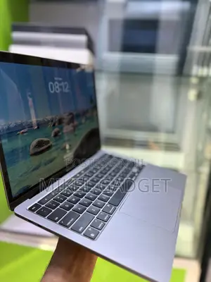 Laptop Apple MacBook Air 2022 M2 8GB Apple M2 SSD 256GB