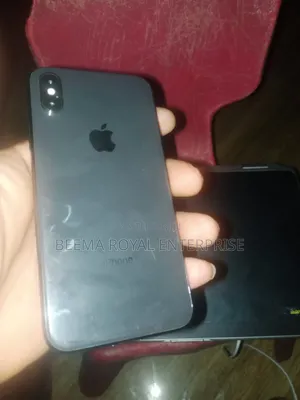 Apple iPhone X 64 GB Black