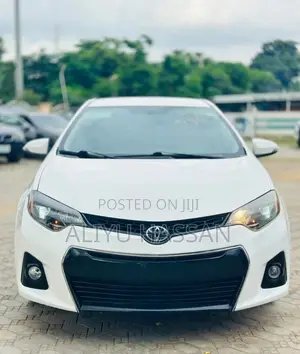 Toyota Corolla 2016 White
