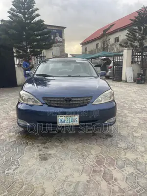 Toyota Camry LE 4dr Sedan (2.4L 4cyl 4A) 2004 Blue