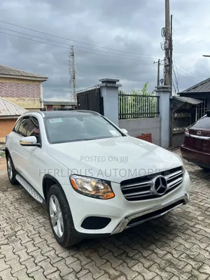 Mercedes-Benz GLC-Class 2017 White