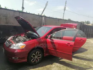 Toyota Corolla 2005 Red