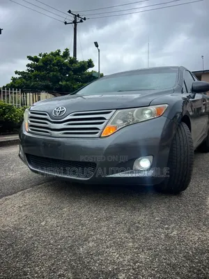 Toyota Venza V6 AWD 2011 Gray