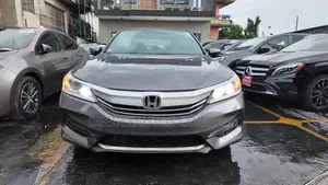 Honda Accord Sport 4dr Sedan FWD (2.4L 4cyl 2A) 2017 Gray