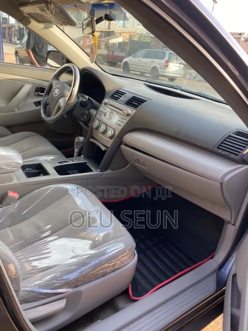 Toyota Camry 2008 Gray
