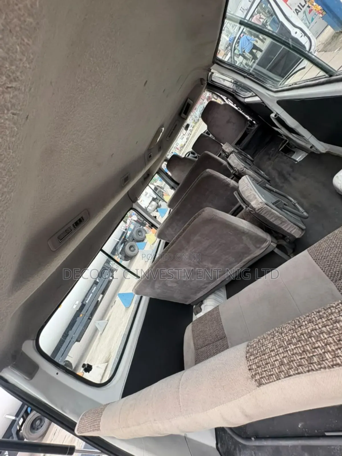 Nissan Caravan (Urvan) 2017 White