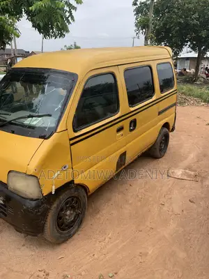 Suzuki Every 2004 Yellow