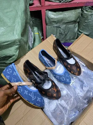 Hills and Cover Shoe