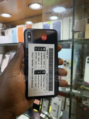 Apple iPhone XS Max 64 GB Black