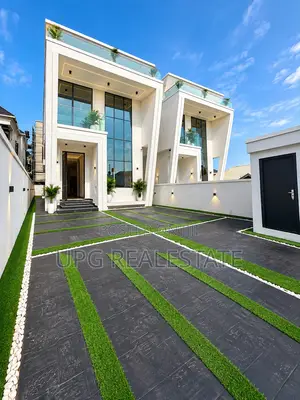 5bdrm Duplex in Ologolo for sale