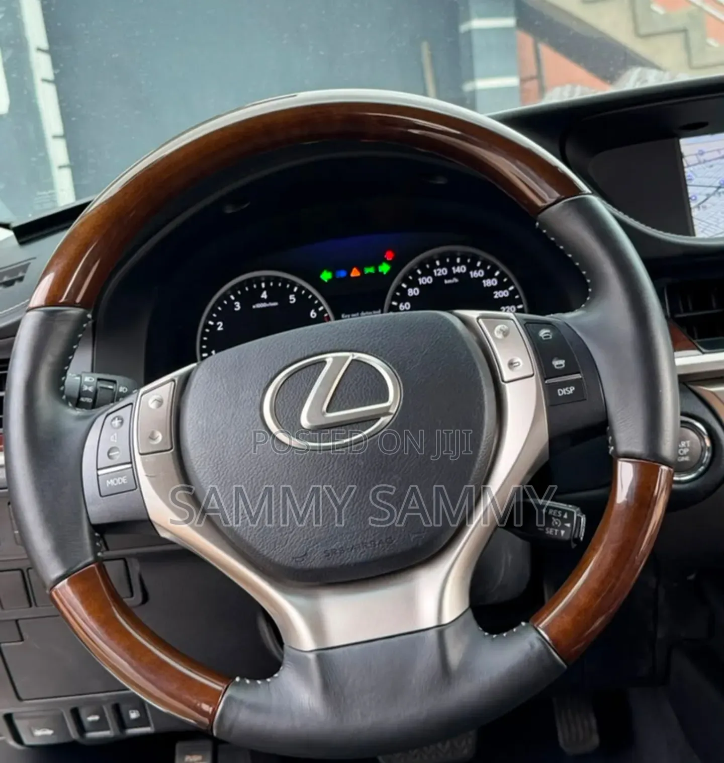 Lexus ES 2015 White