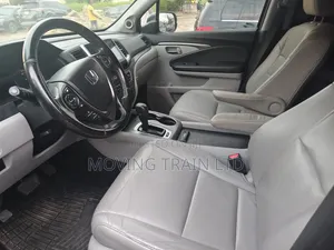 Honda Pilot Touring 4dr SUV (3.5L 6cyl 9A) 2017 Blue
