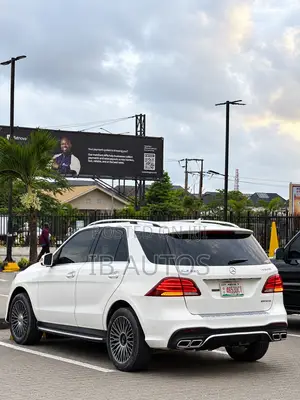 Mercedes-Benz M Class ML 350 4Matic 2012 White