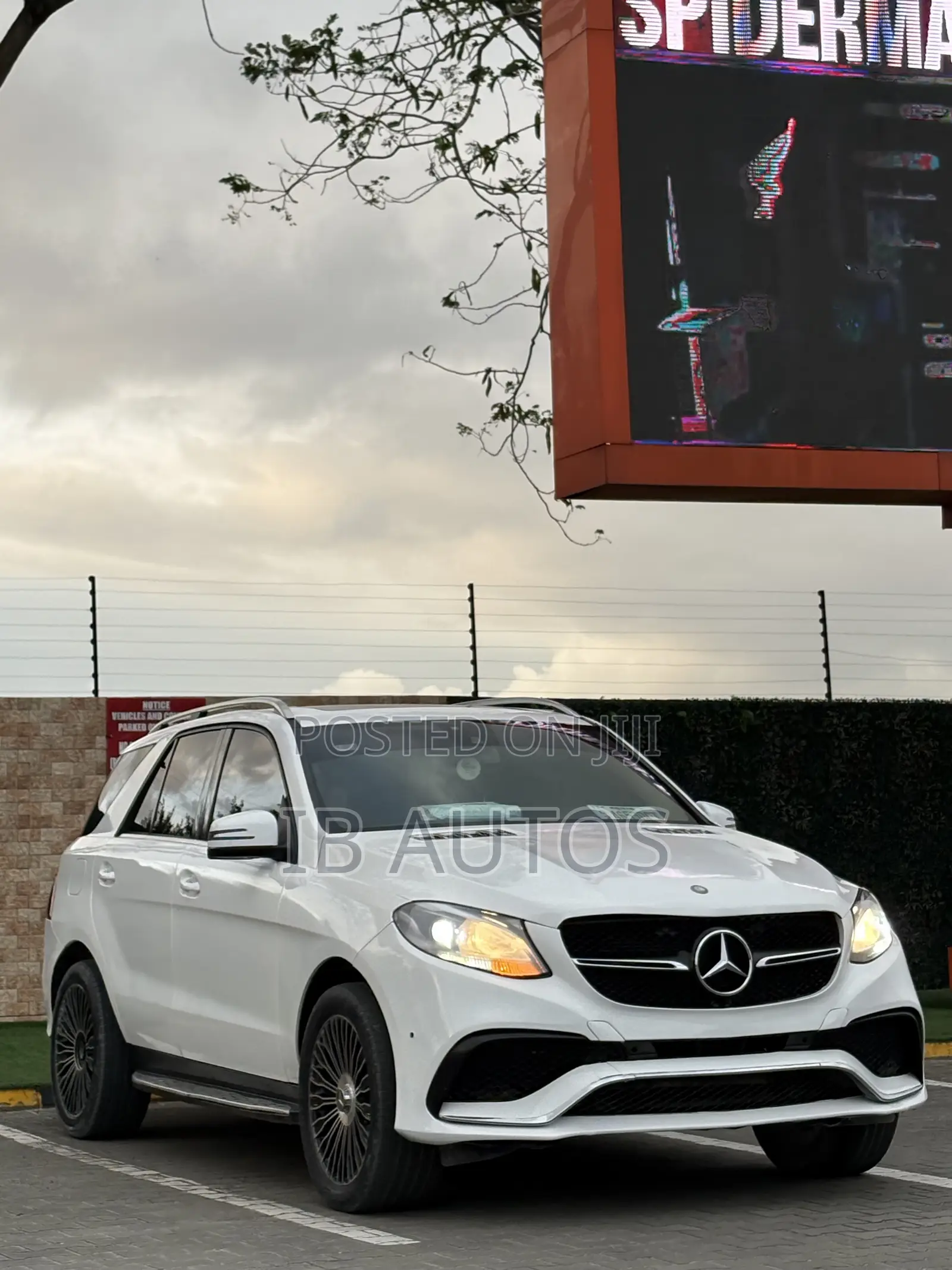 Mercedes-Benz M Class ML 350 4Matic 2012 White