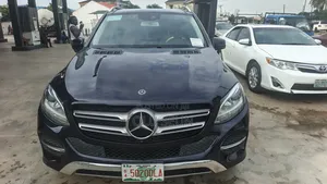 Mercedes-Benz GLE-Class 2017 Blue