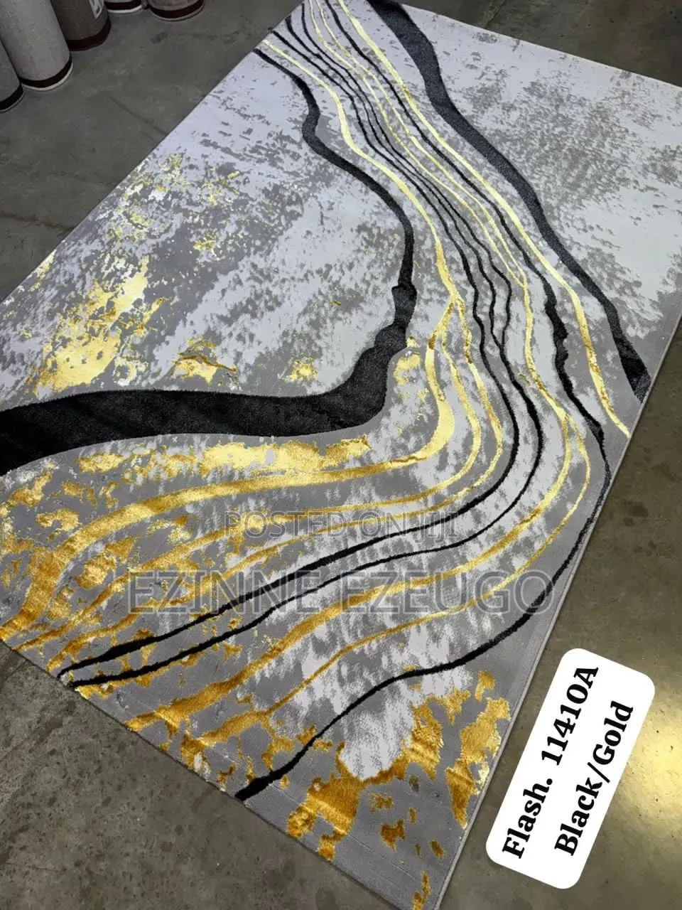 Center Rugs