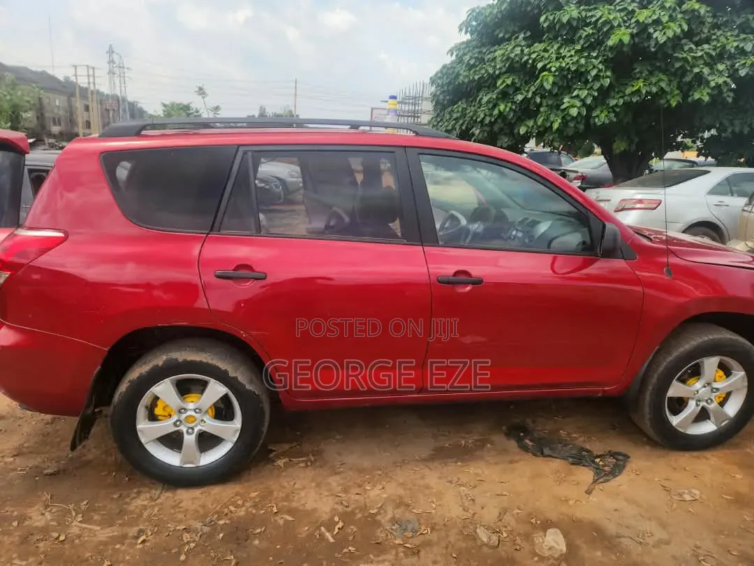 Toyota RAV4 2008 Red