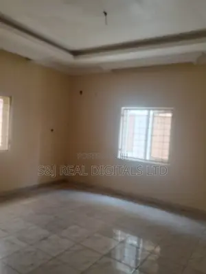 3bdrm Bungalow in Kubwa for sale