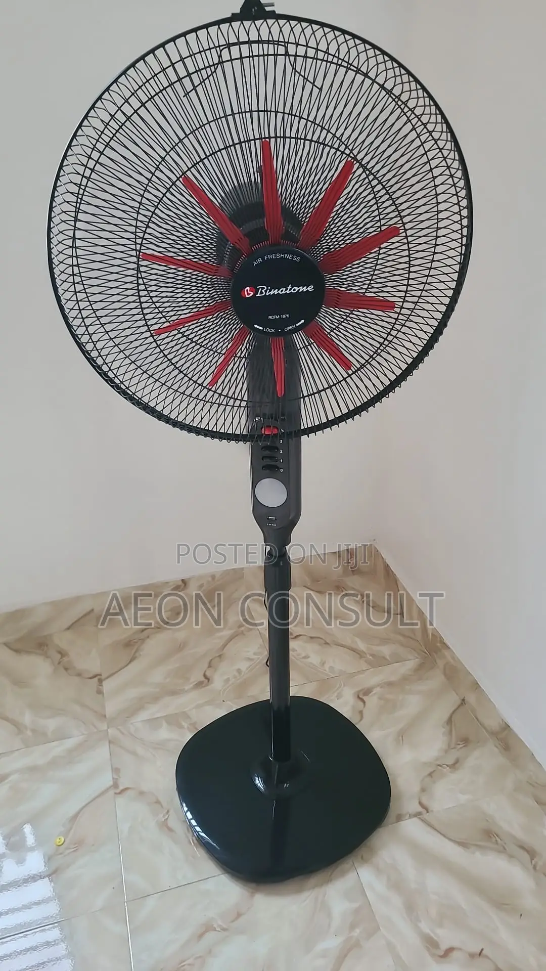 Binatone 18" Rechargeable Standing Fan