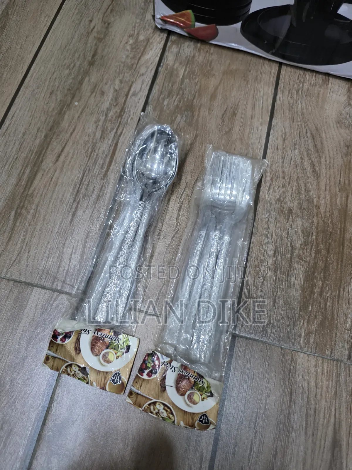 16pcs Stoneware Dinner Set